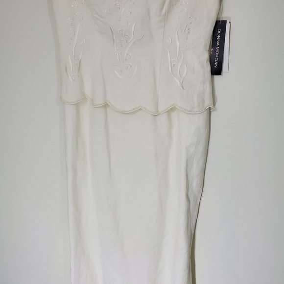 Donna Morgan Vintage Ivory Dress with Beaded front and buttoned back, Si… - Picture 4 of 14